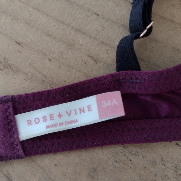 Rose + Vine Purple & Black Lace Push Up Bra Size 34A - Picture 2 of 6